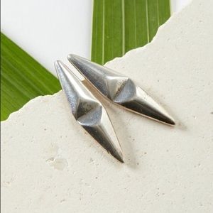 UNOde50 | J.J. Spike Stud Earrings - NWT!!